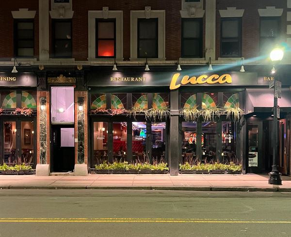 Lucca Restaurant & Bar