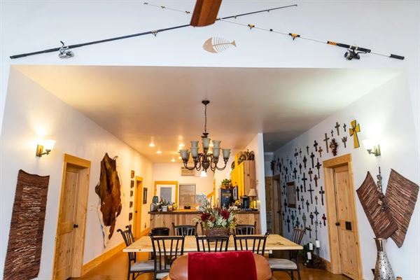 The Hitchin' Post at Lazy H Lodge