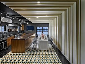 EAST ROOM | 2nd Floor