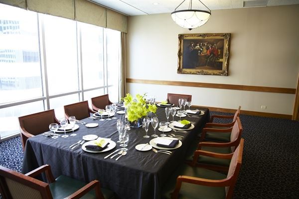 The Downtown Club at the Met