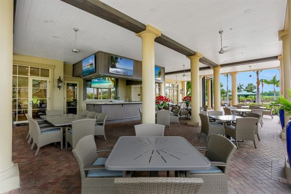 The Club at Renaissance