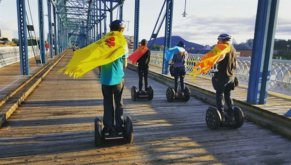 Walnut Bridge Market