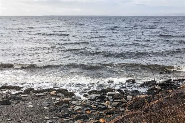 Captain AV Nickels- Inn On The Ocean