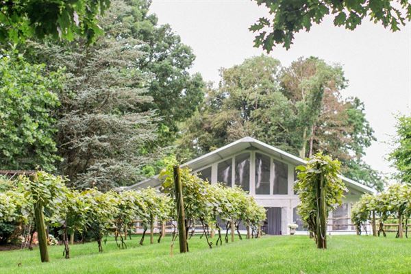 Crossing Vineyards and Winery