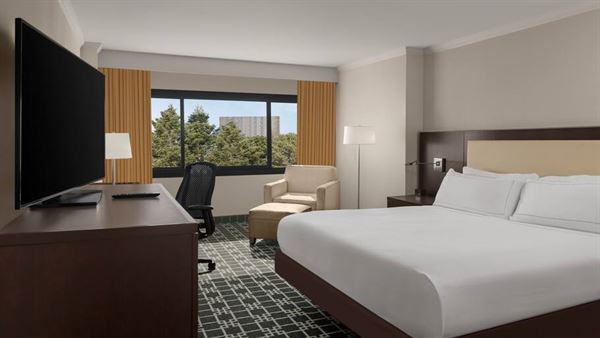 DoubleTree by Hilton Hotel Fort Lee-George Washington Bridge
