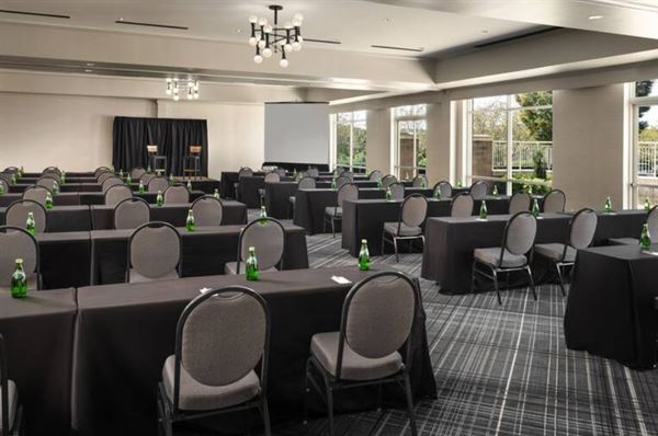 Charlotte Airport Hotel