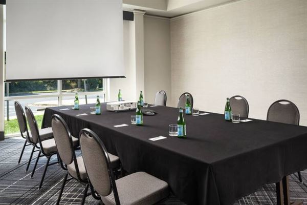 Charlotte Airport Hotel