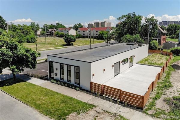 611 West Philadelphia