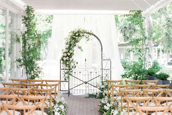 The Gate House, at 124 on Queen Hotel & Spa