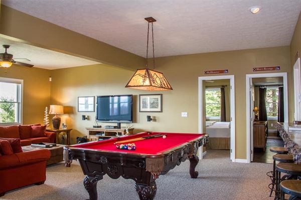 Corduroy Inn & Lodge