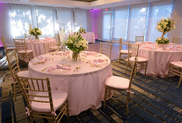 Four Points by Sheraton Los Angeles Westside