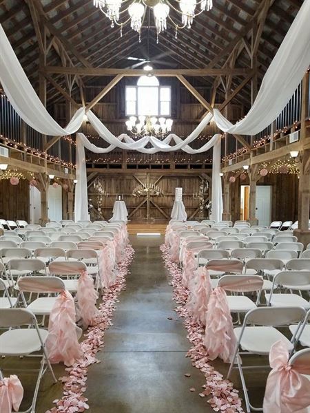 The Legacy Barn - Wedding and Event Venue