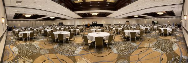 DoubleTree by Hilton Hotel Ontario Airport