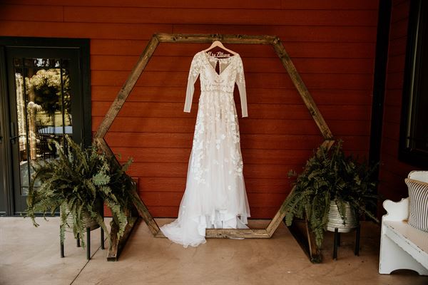 Whispering Oaks Farm