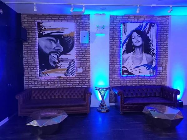 Pearl Paint, Sip, and Hip