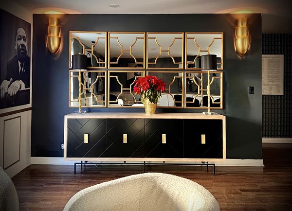 White House  Beach Club