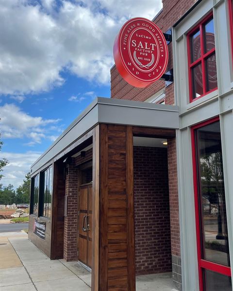 Salt Factory Pub – MidCity/Huntsville AL