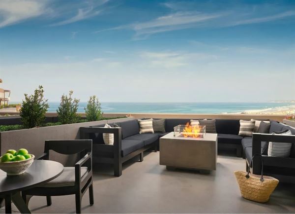 Alila Marea Beach Resort