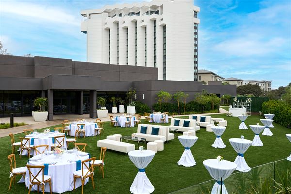 VEA Newport Beach, a Marriott Resort & Spa