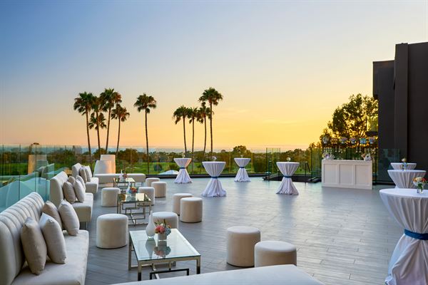 VEA Newport Beach, a Marriott Resort & Spa