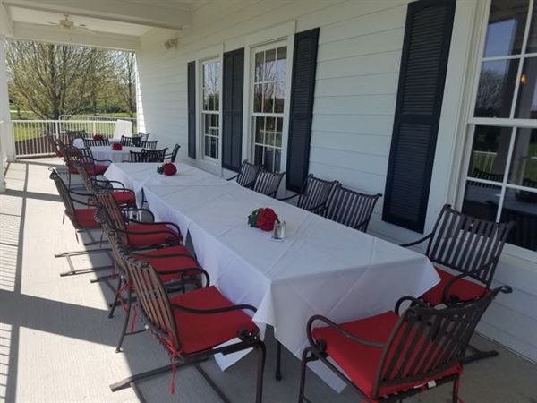 The Hawk Country Club