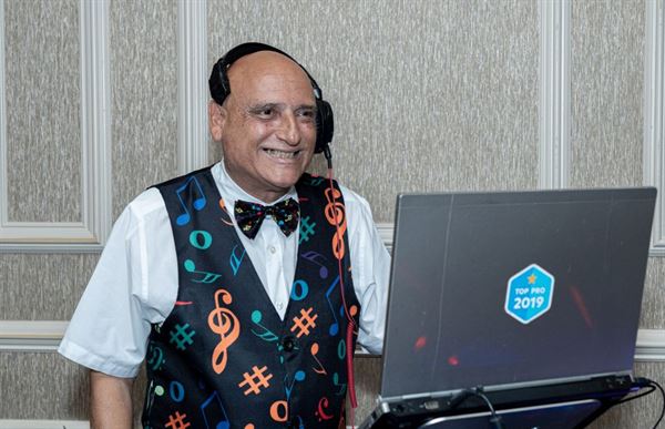 NJ DJ Ricky Rella Mobile Party / Event Service