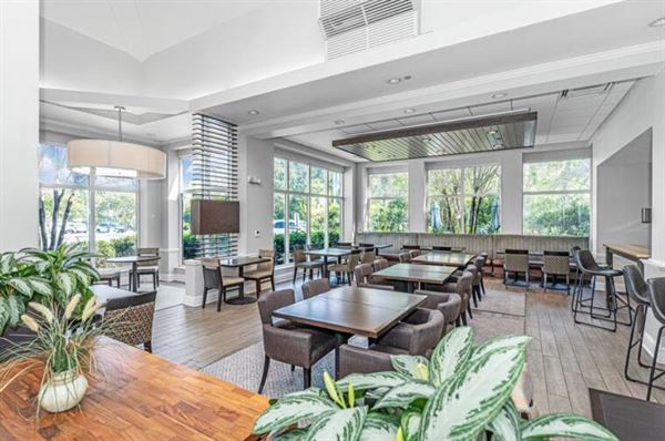 Hilton Garden Inn Charleston Airport