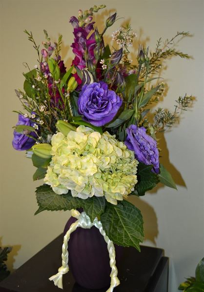 The Bloomin' Dragonfly Florist