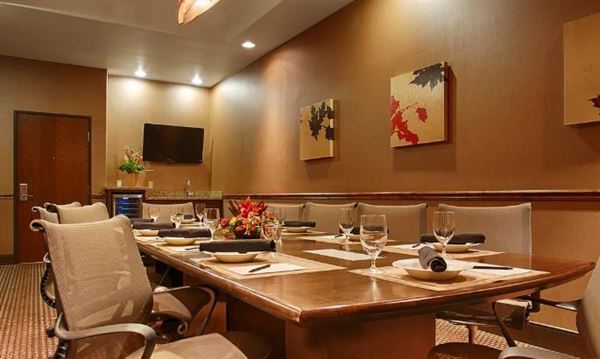 Best Western - Premier Ivy Inn & Suites