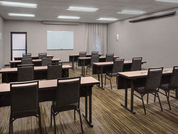 Sonesta Select Newport Middletown