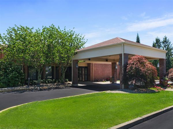 Sonesta Select Newport Middletown