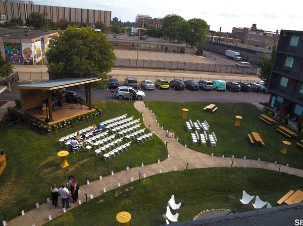 Trumbull and Porter Hotel