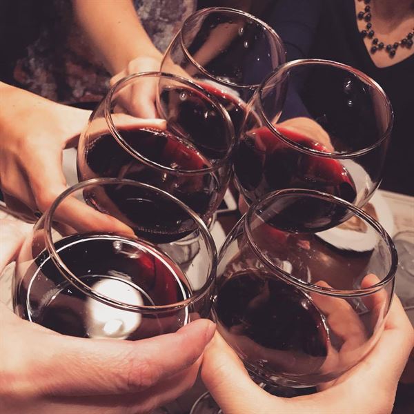 Compari's on the Park