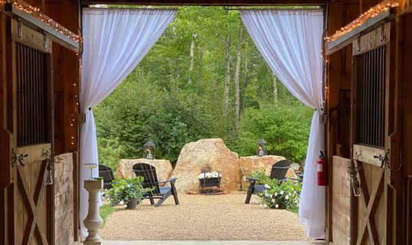 Mountain View Stables