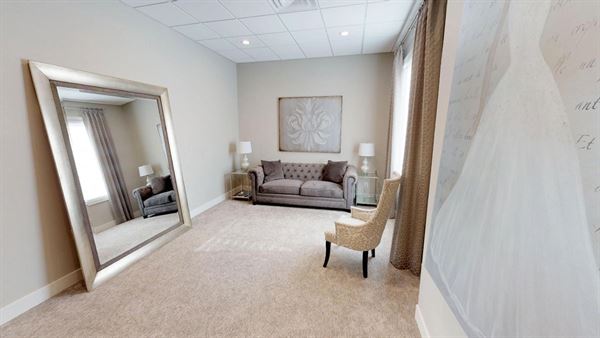 Vintage Gardens Wedding Chapel