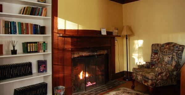 New Hampshire Mountain Inn