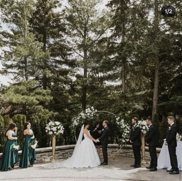 Ellie Priaro - The Officiant | Life Celebrant