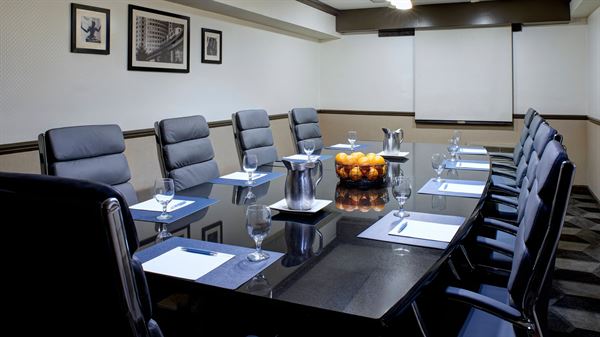 Four Points by Sheraton Detroit Novi