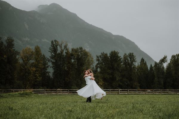 Pemberton Weddings Dreamcatcher Meadows