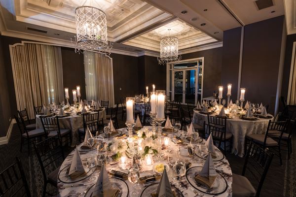 Waldorf Astoria Chicago