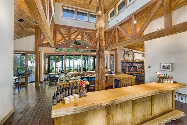 Parrett Mountain Cellars