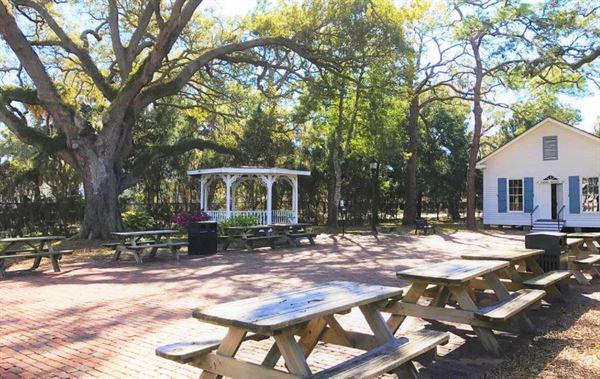 Manatee Village Historical Park