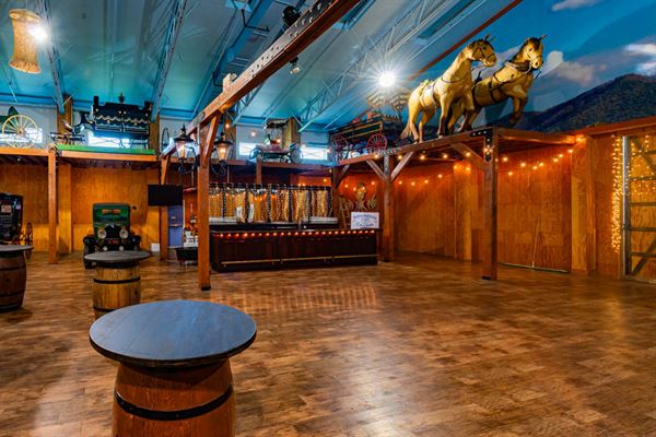 The Yellow Barn at Shenandoah Caverns