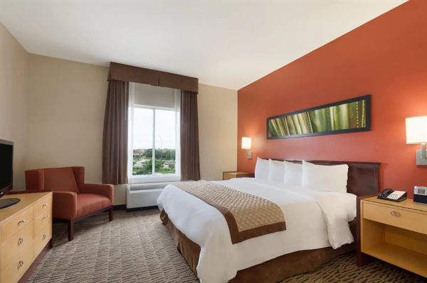 Hawthorn Suites by Wyndham College Station