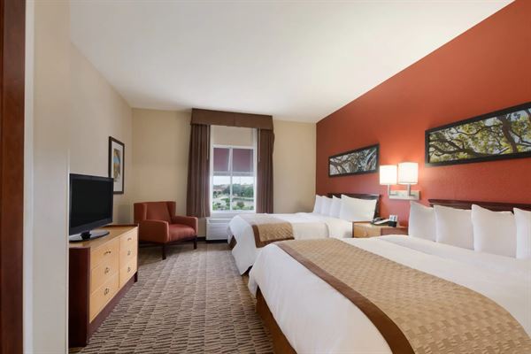 Hawthorn Suites by Wyndham College Station