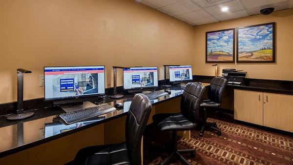 Best Western Plus - Kootenai River Inn Casino & Spa