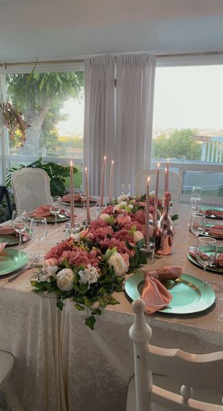 Above Rubies Weddings & Events