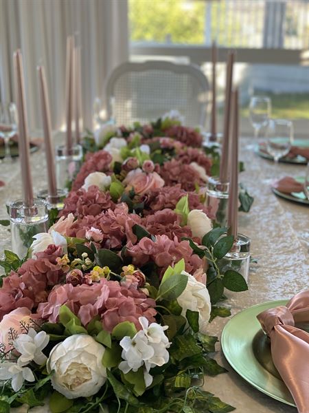 Above Rubies Weddings & Events