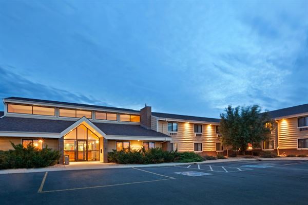 AmericInn Lodge & Suites Mitchell