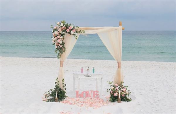 Navarre Wedding House